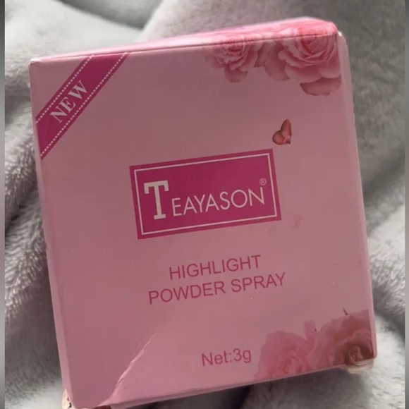 Trendy Highlighter Glitter Powder Spray Makeup - Picture 1 of 5